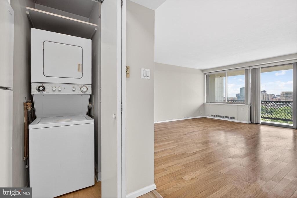2401 Pennsylvania Avenue - Photo 14