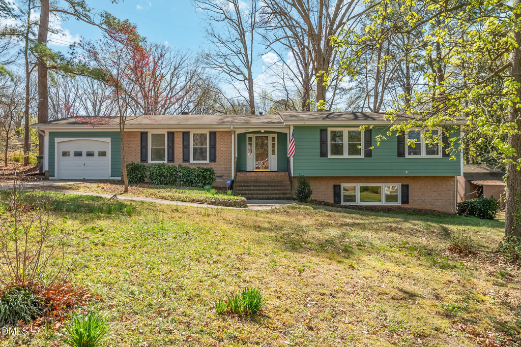 500 Peachwood Place - Photo 0
