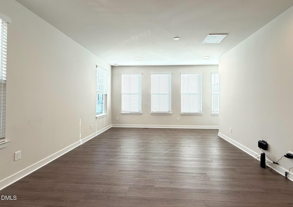 1362 Chowan Avenue - Photo 7