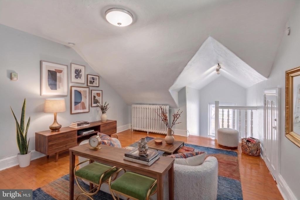 158 Montgomery Avenue - Photo 16