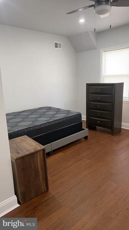 109 Railroad Avenue - Photo 2