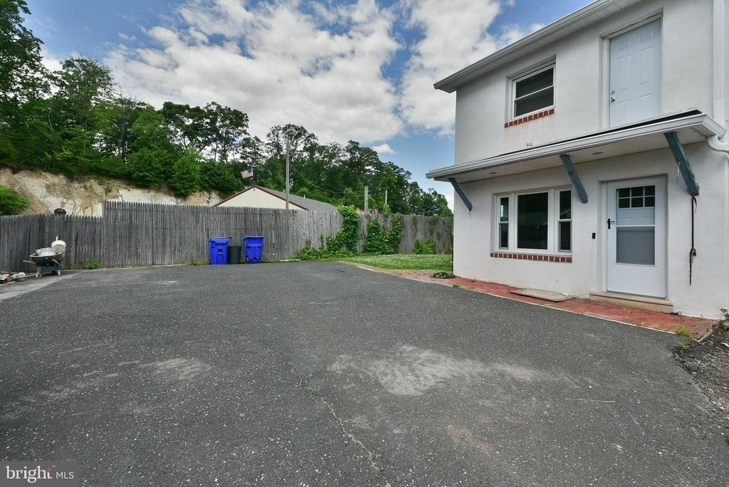 422 Willow Grove Avenue - Photo 31