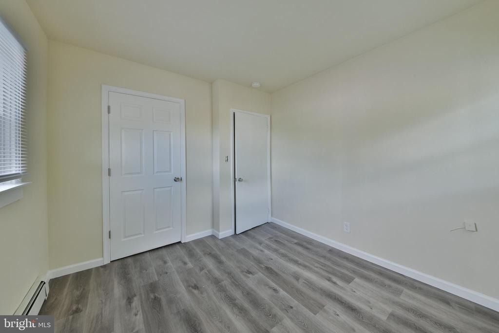 422 Willow Grove Avenue - Photo 24