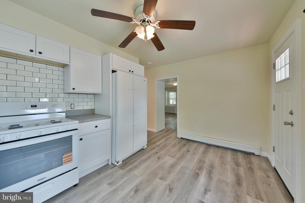 422 Willow Grove Avenue - Photo 11