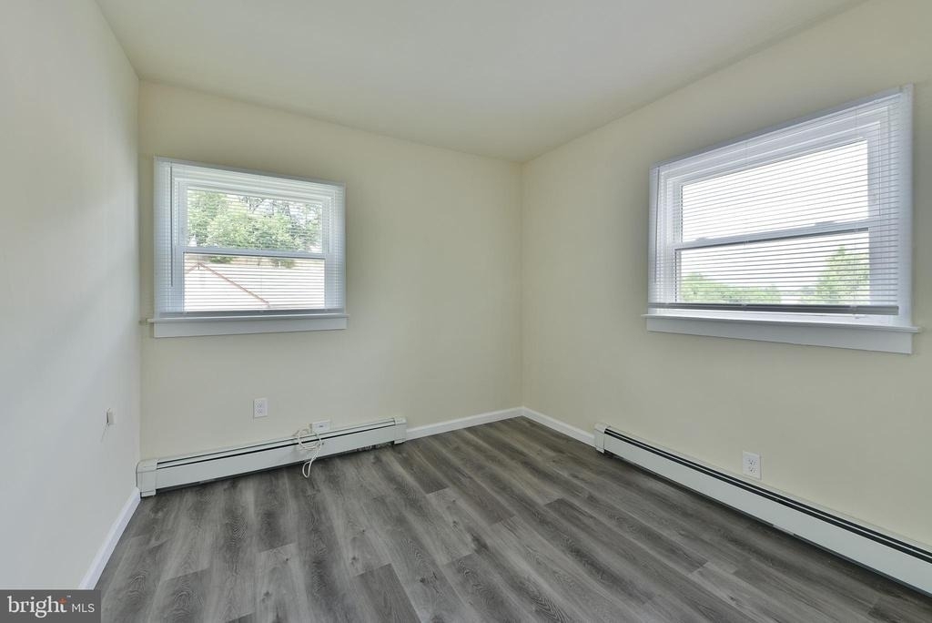 422 Willow Grove Avenue - Photo 23