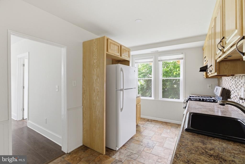 820 Greenhill Road - Photo 15