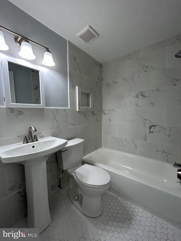 308 Burmont Road - Photo 15