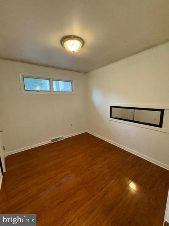 411 S Walnut Street - Photo 17