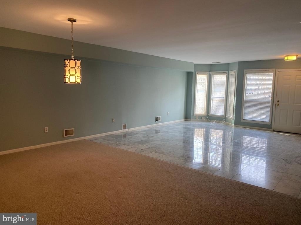 4 Kensington Court - Photo 4