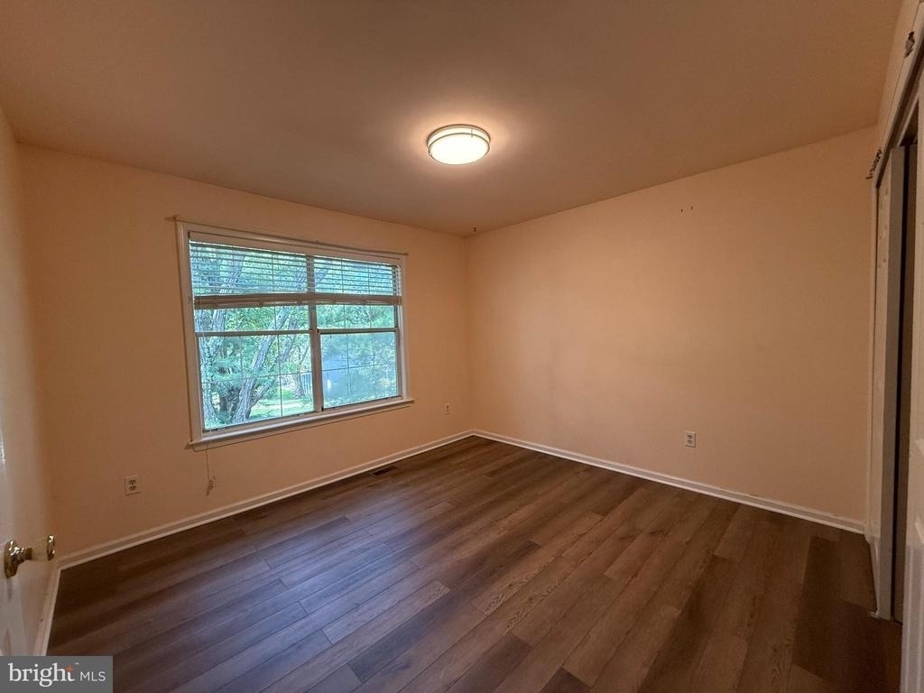 4 Kensington Court - Photo 17