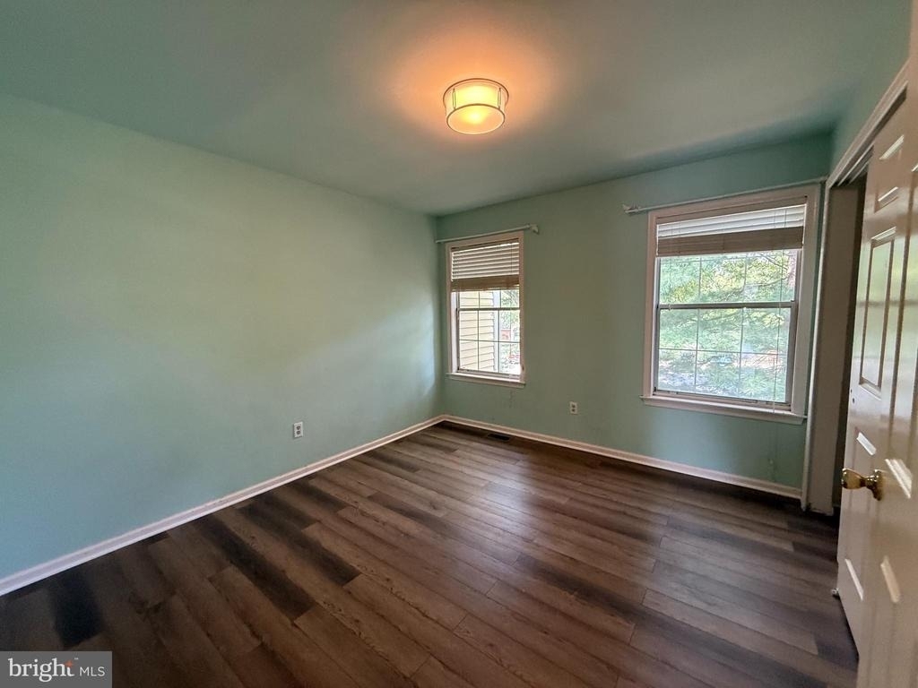 4 Kensington Court - Photo 18