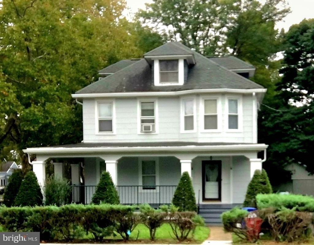 2635 Nottingham Way - Photo 0
