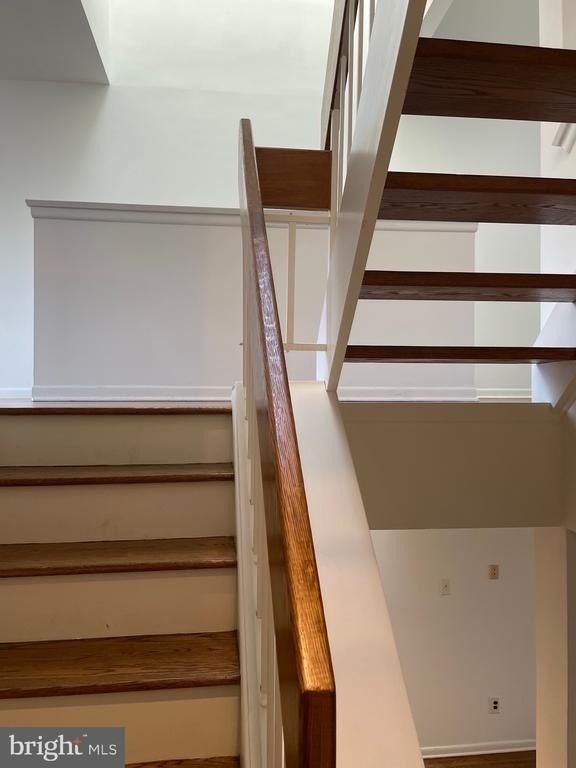 23 Richard Court - Photo 16
