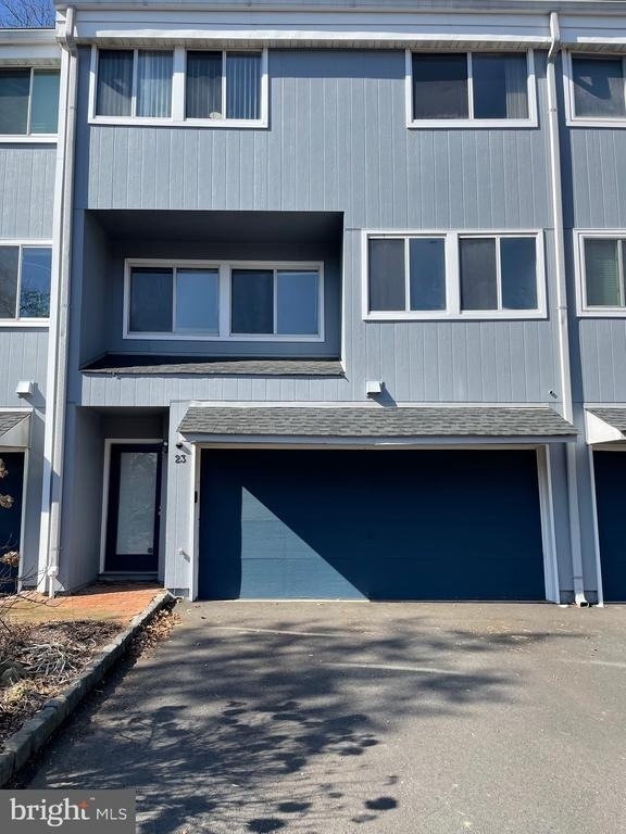 23 Richard Court - Photo 1