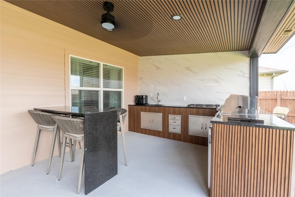 123 Stellamar Dr - Photo 23