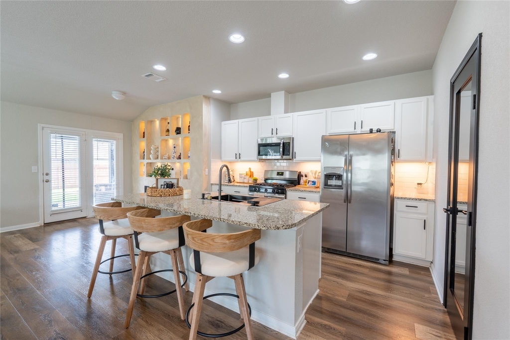 123 Stellamar Dr - Photo 10