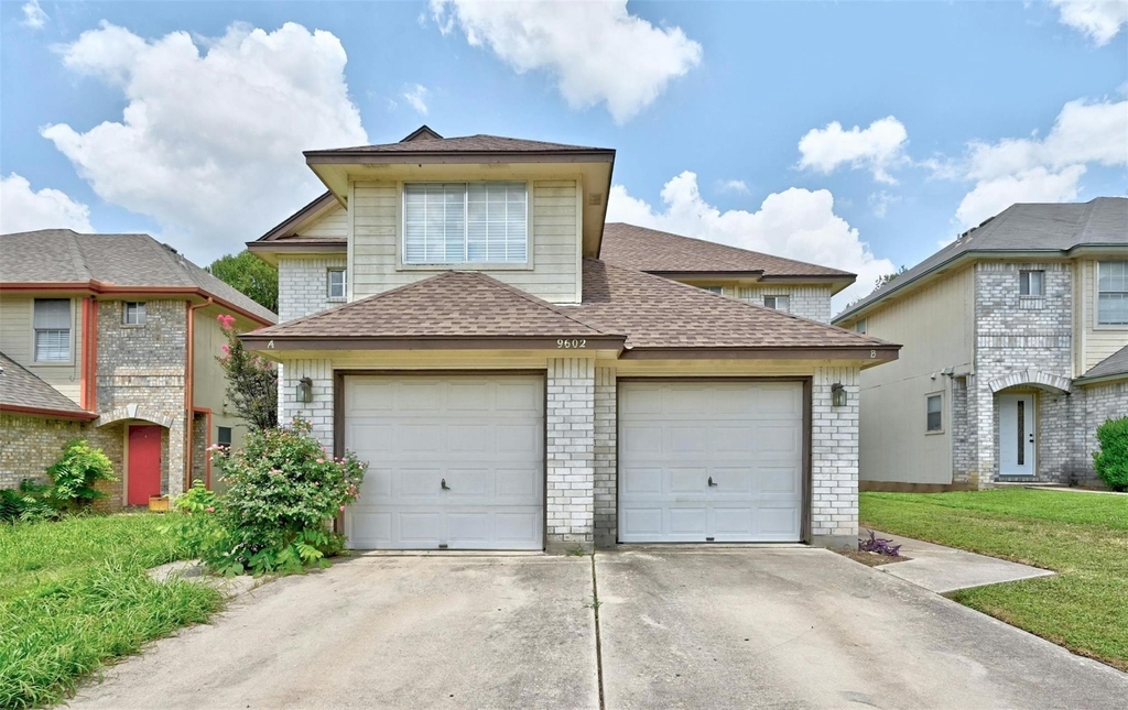 9602 Nightjar Dr - Photo 1