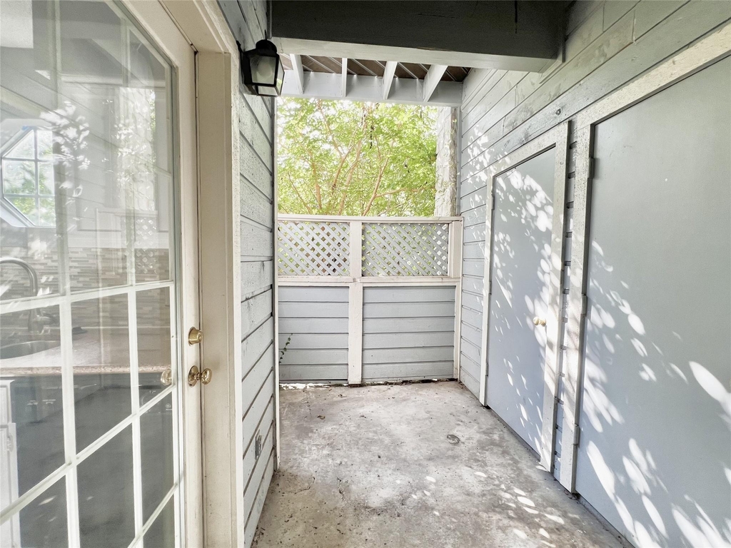3111 Tom Green St - Photo 6