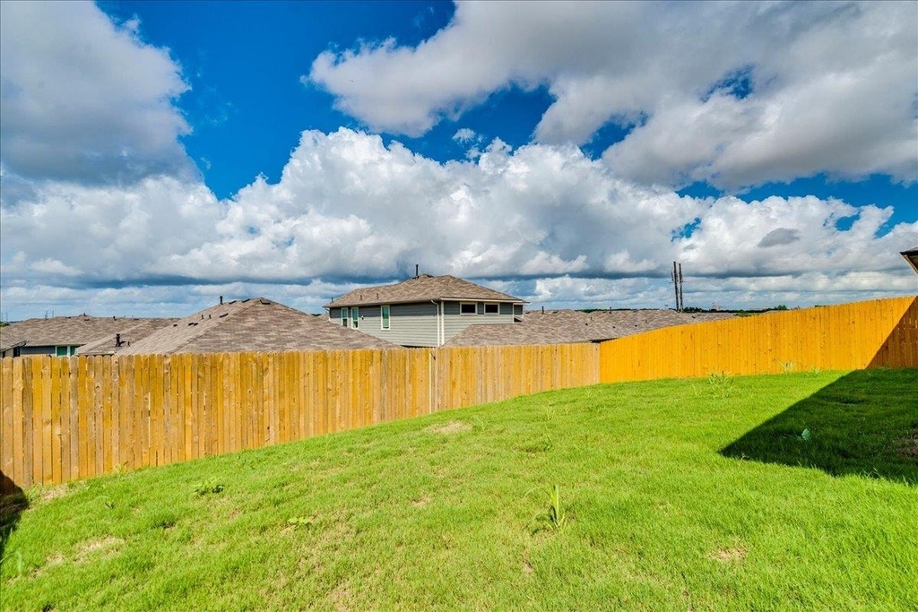 173 Balmorehea St - Photo 28