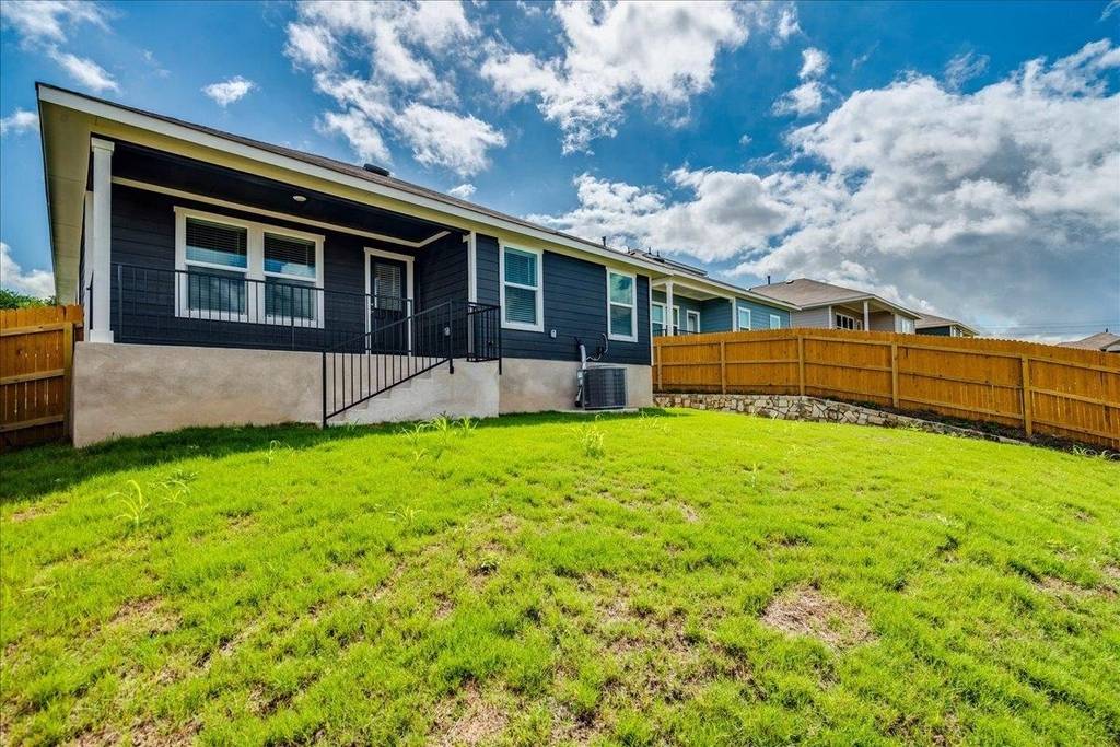 173 Balmorehea St - Photo 26