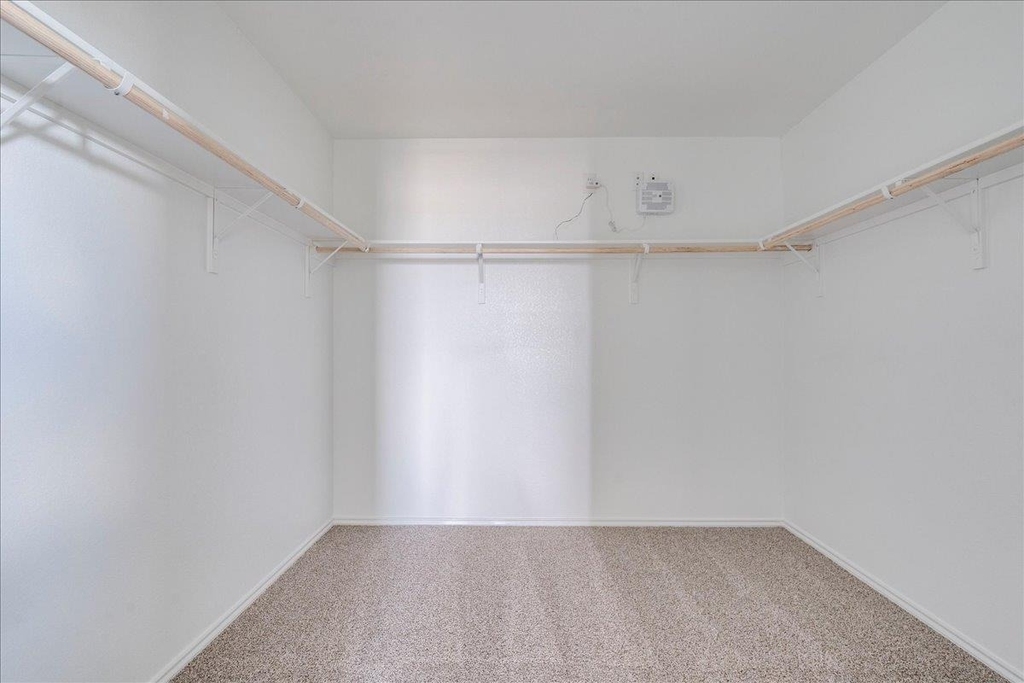173 Balmorehea St - Photo 17