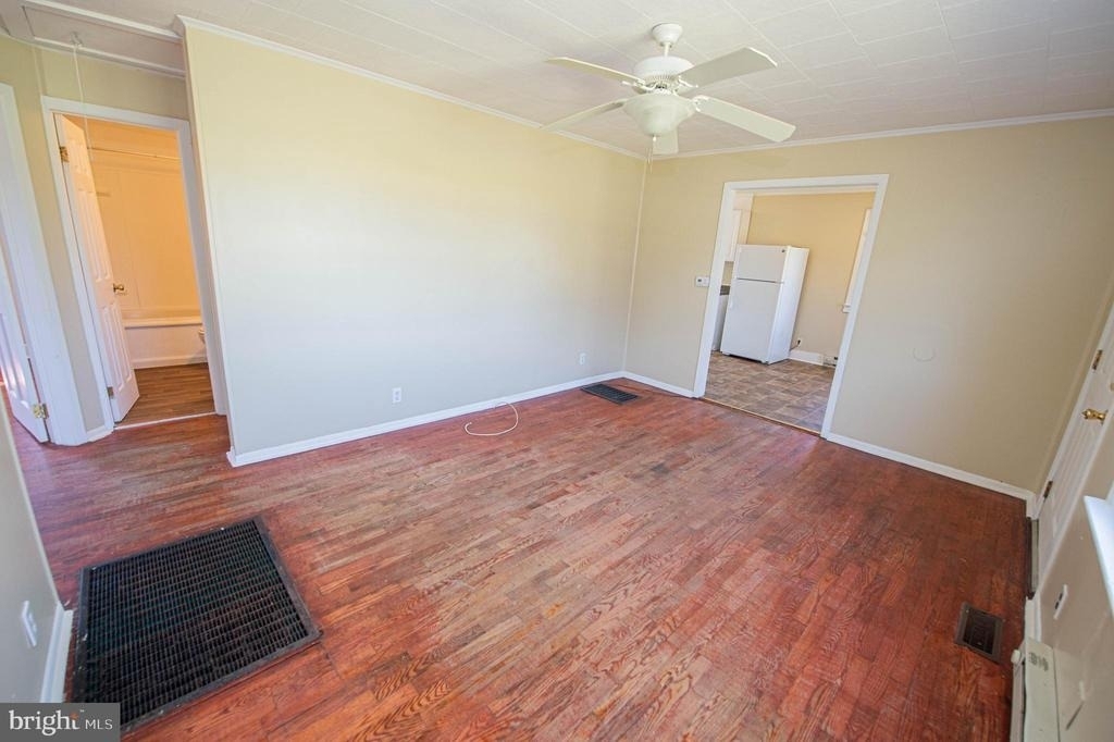 602 E Main Street - Photo 21