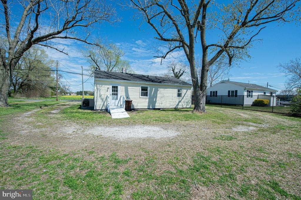602 E Main Street - Photo 9