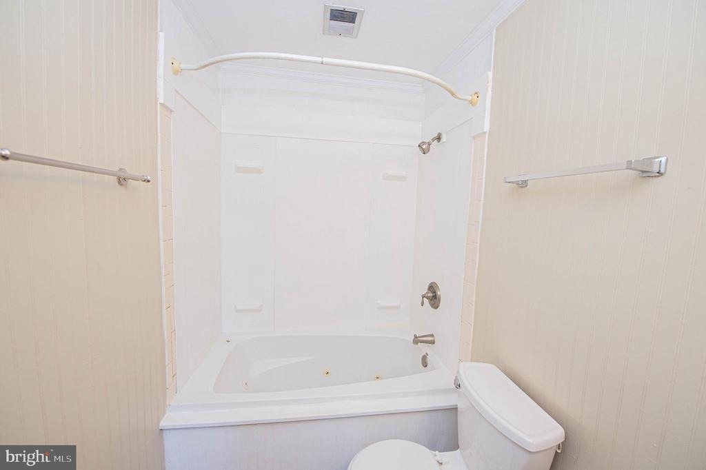 602 E Main Street - Photo 56