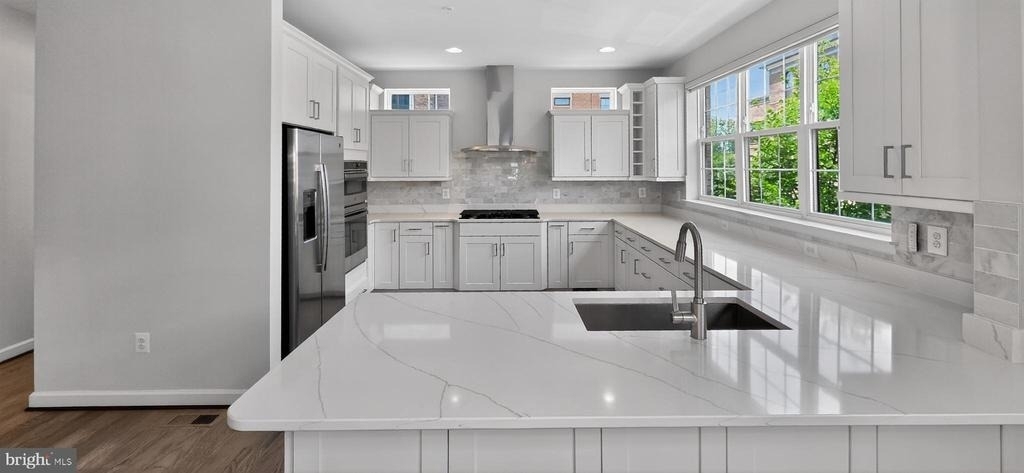 612 Leigh - Photo 14