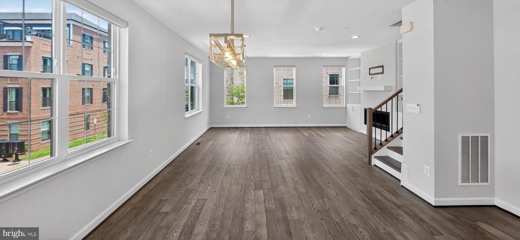 612 Leigh - Photo 13