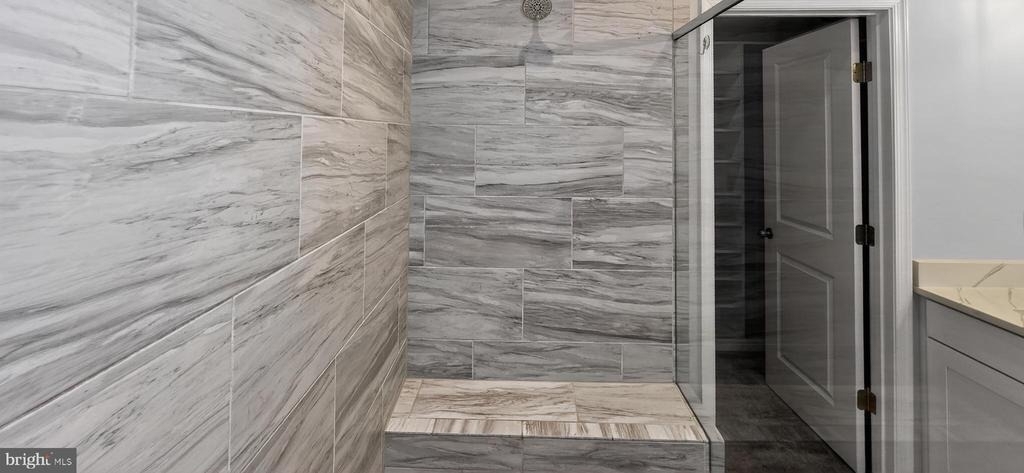 612 Leigh - Photo 43