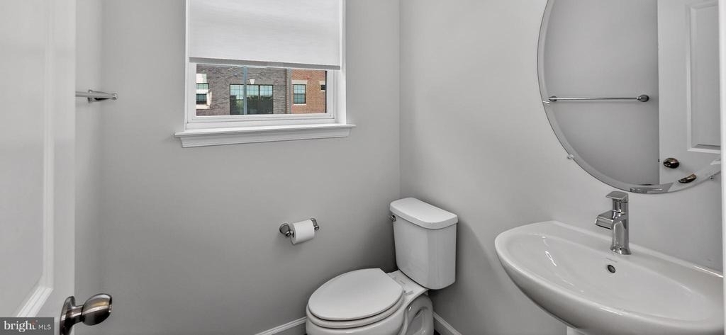612 Leigh - Photo 11