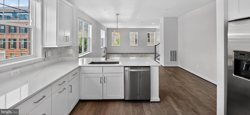 612 Leigh - Photo 19