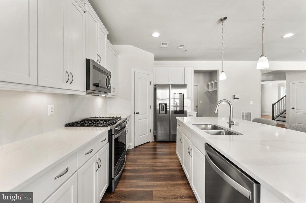 11007 Meridian Hill Way - Photo 12