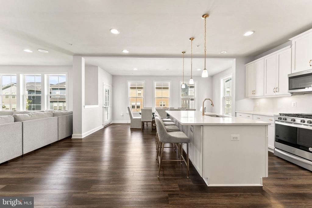 11007 Meridian Hill Way - Photo 10