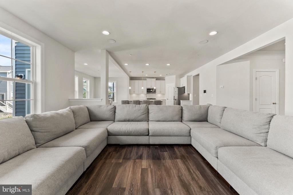 11007 Meridian Hill Way - Photo 8
