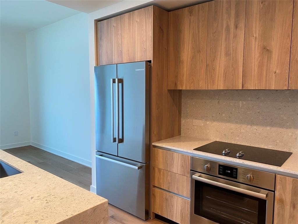 84 East Ave - Photo 16