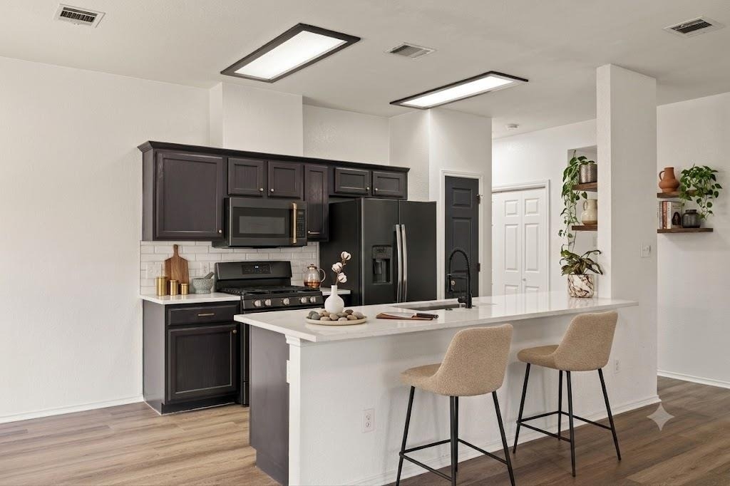 903 Luke Ln - Photo 2