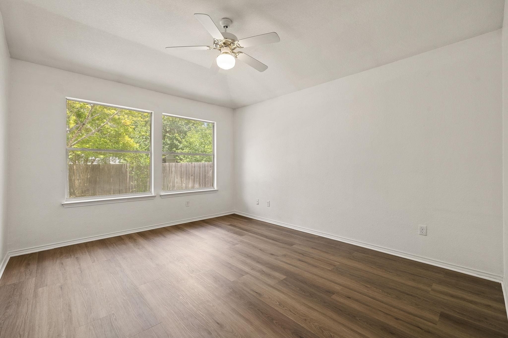 903 Luke Ln - Photo 31