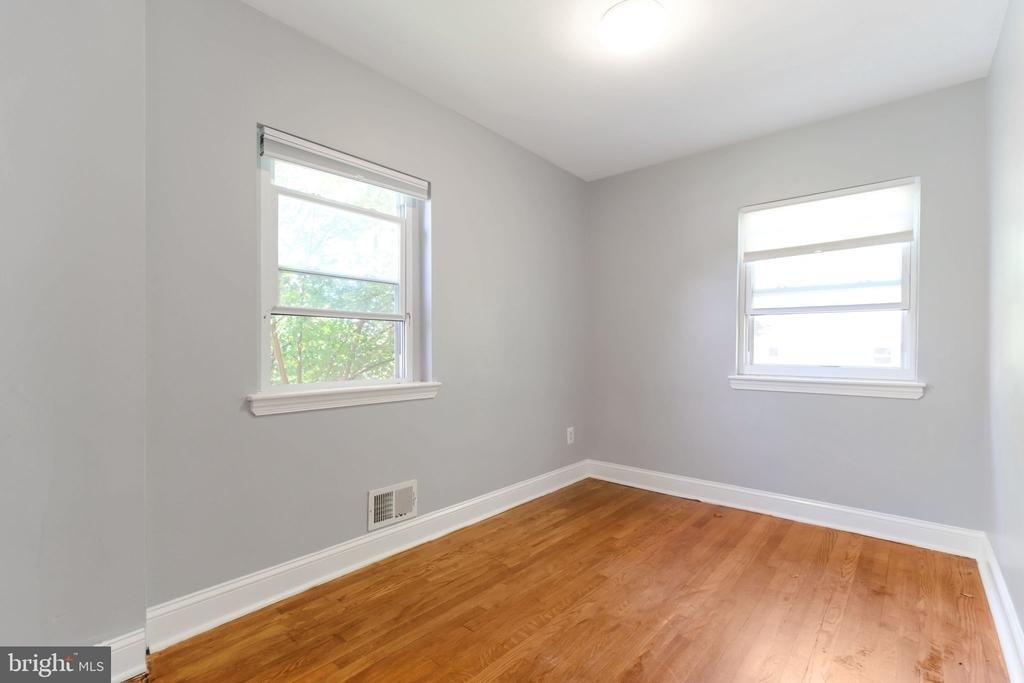 2600 Arvin Street - Photo 5