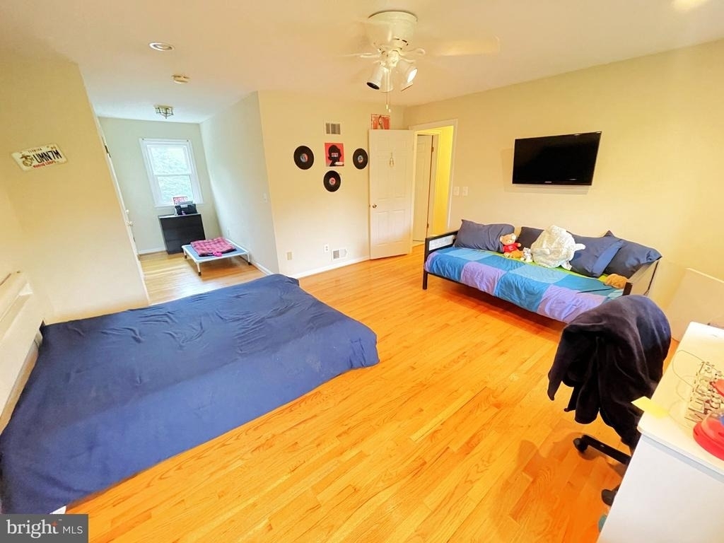 13209 Lantern Hollow Drive - Photo 34