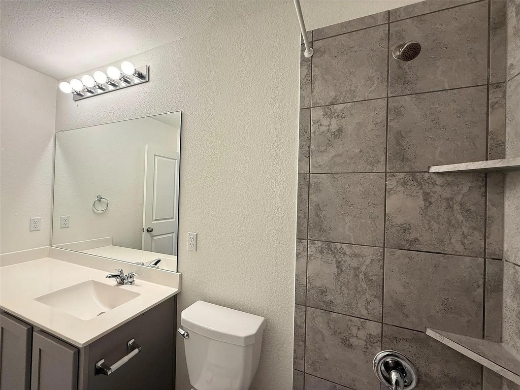 1216 Blackhaw Ln - Photo 12