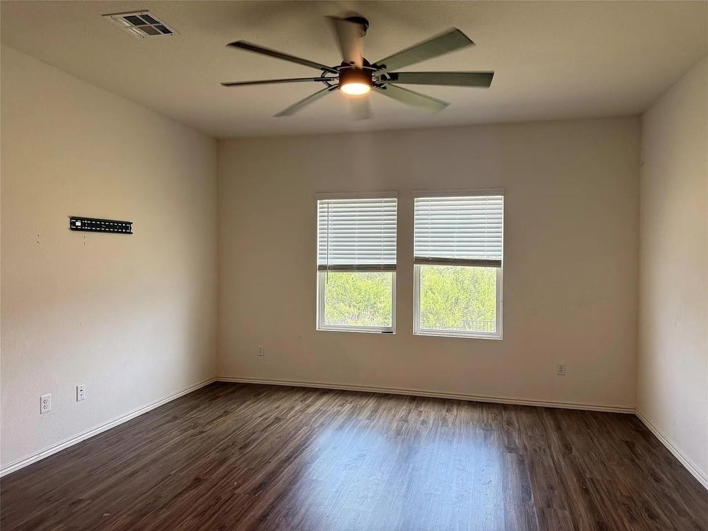 1216 Blackhaw Ln - Photo 14