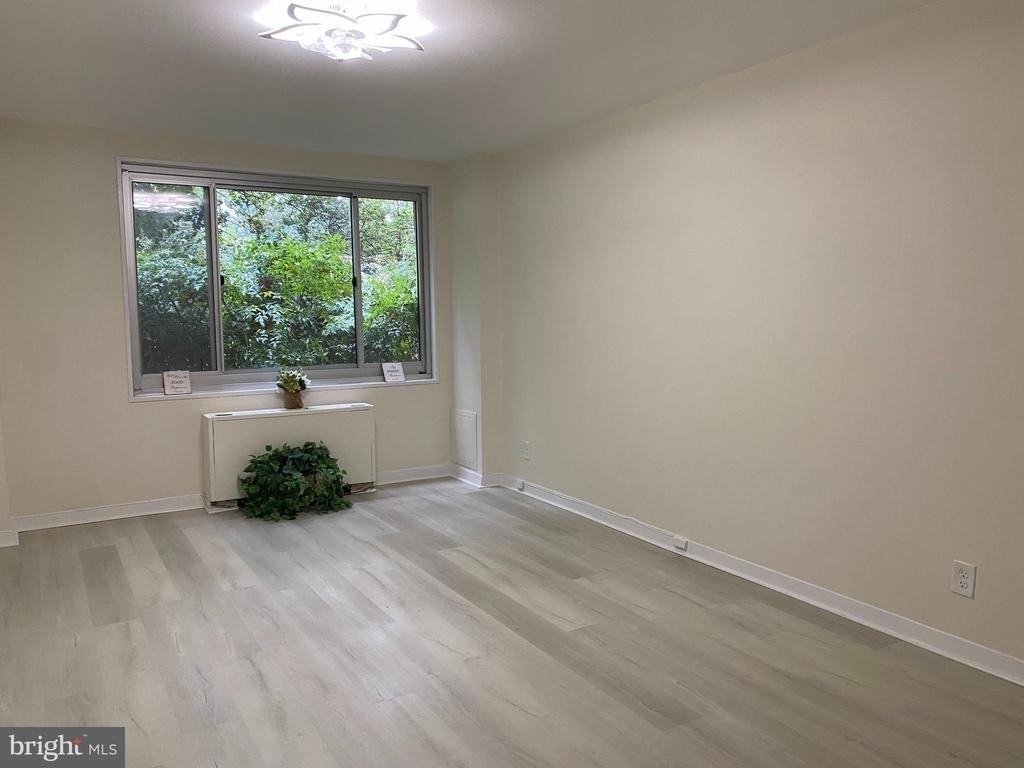 1900 Lyttonsville Road - Photo 14