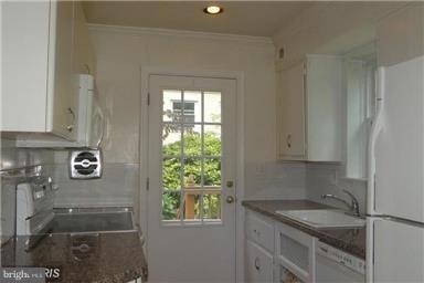 3305 Camalier Drive - Photo 7