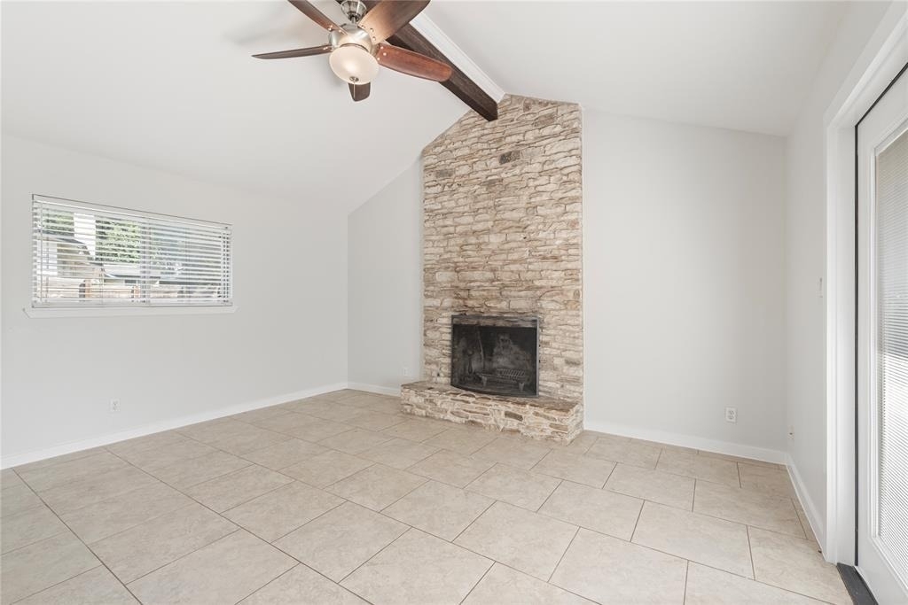 2000 Brookhill Dr - Photo 4
