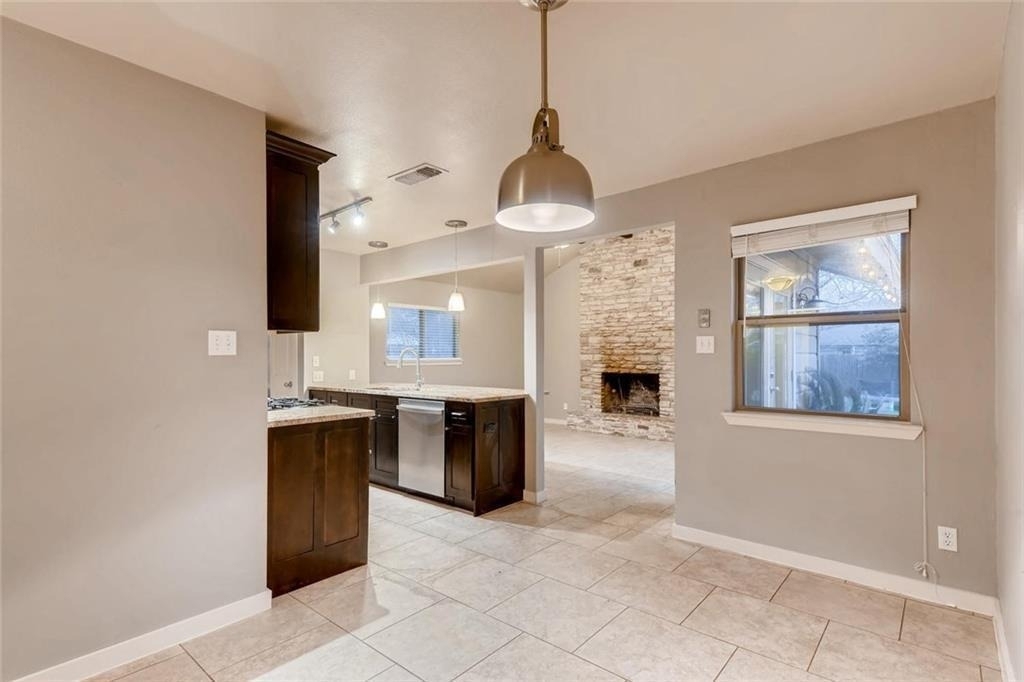 2000 Brookhill Dr - Photo 16