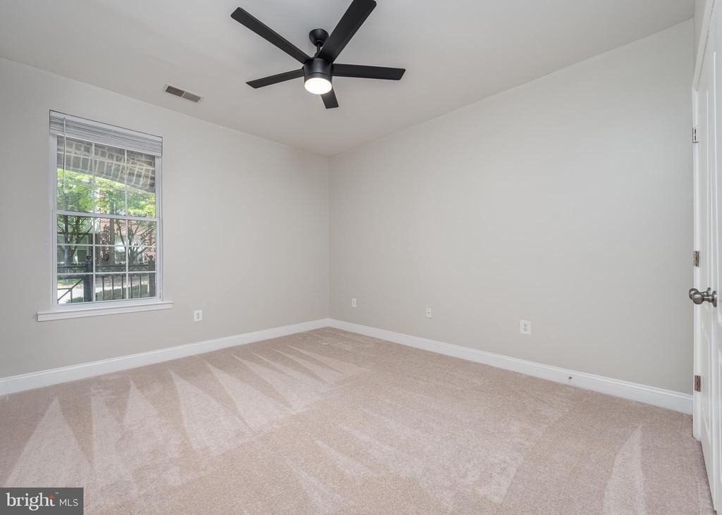 5800 Clipper Lane - Photo 10