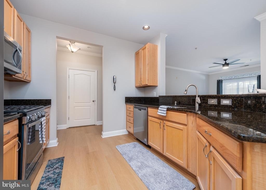 5800 Clipper Lane - Photo 1