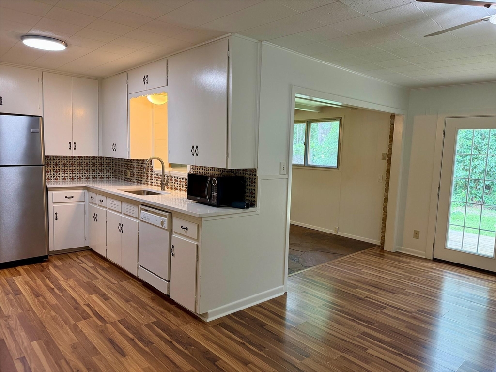 5510 Delwood Dr - Photo 4